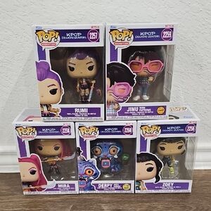 Funko Pop K-Pop Demon Hunters Rumi, Jinu Limited Chase, Mira, Derby, Zoey Figure